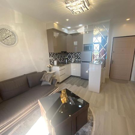 Jasmine Apartment In New Bulvar Batumi Ngoại thất bức ảnh