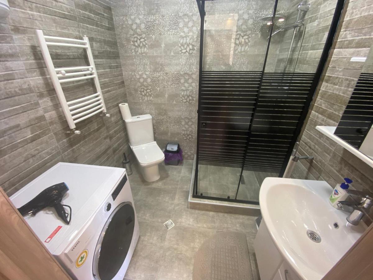 Jasmine Apartment In New Bulvar Batumi Ngoại thất bức ảnh