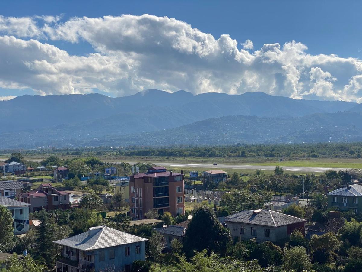 Jasmine Apartment In New Bulvar Batumi Ngoại thất bức ảnh