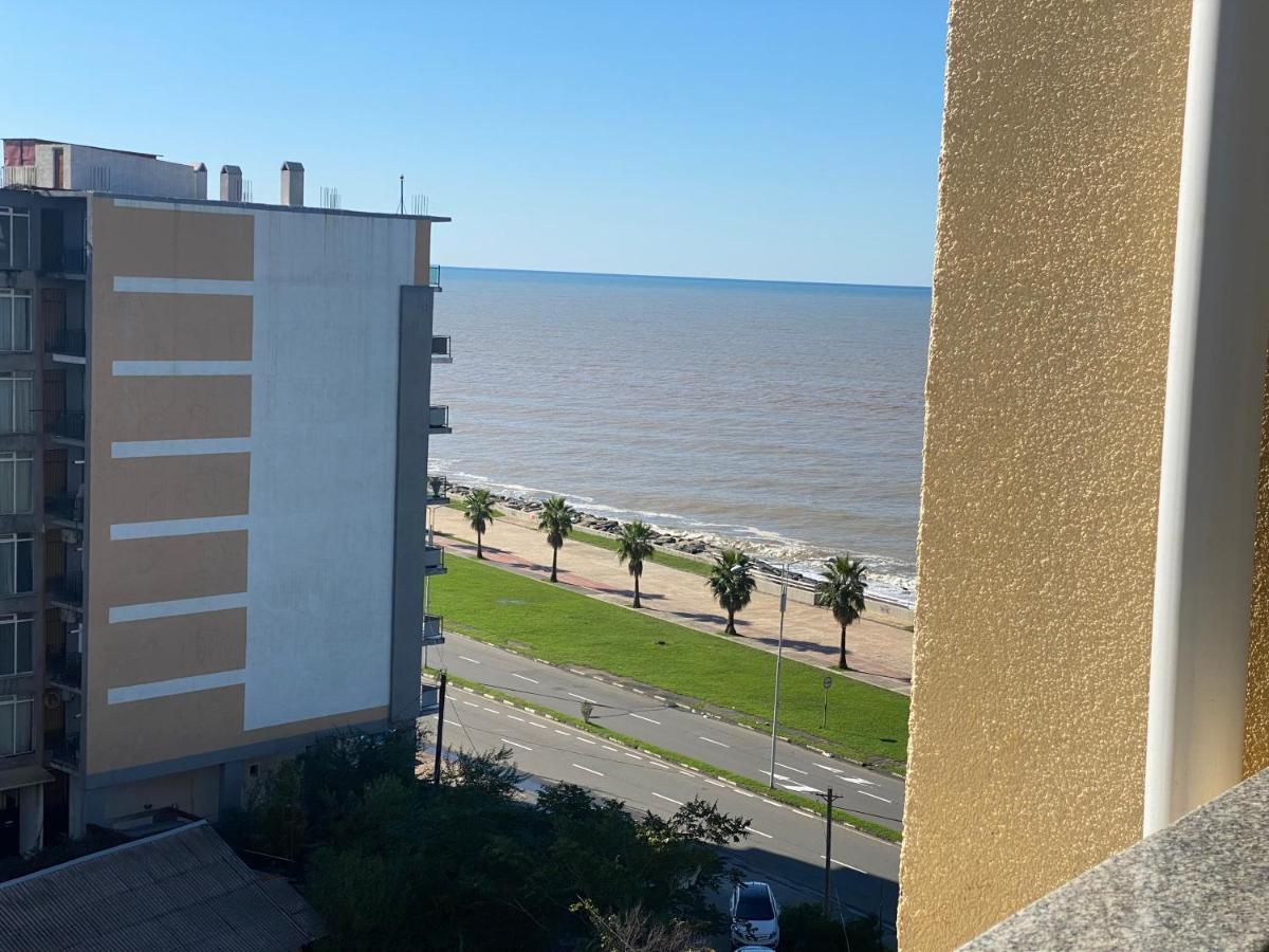 Jasmine Apartment In New Bulvar Batumi Ngoại thất bức ảnh