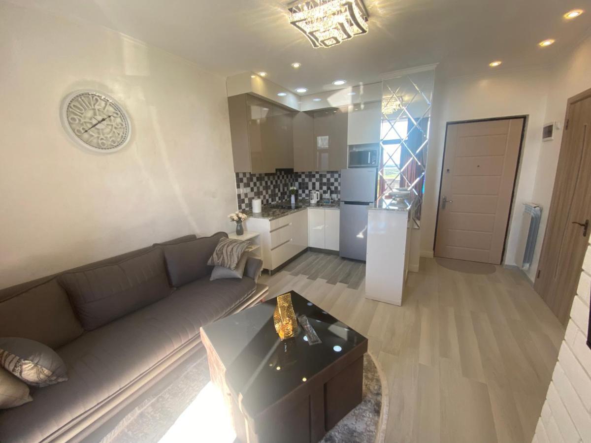 Jasmine Apartment In New Bulvar Batumi Ngoại thất bức ảnh