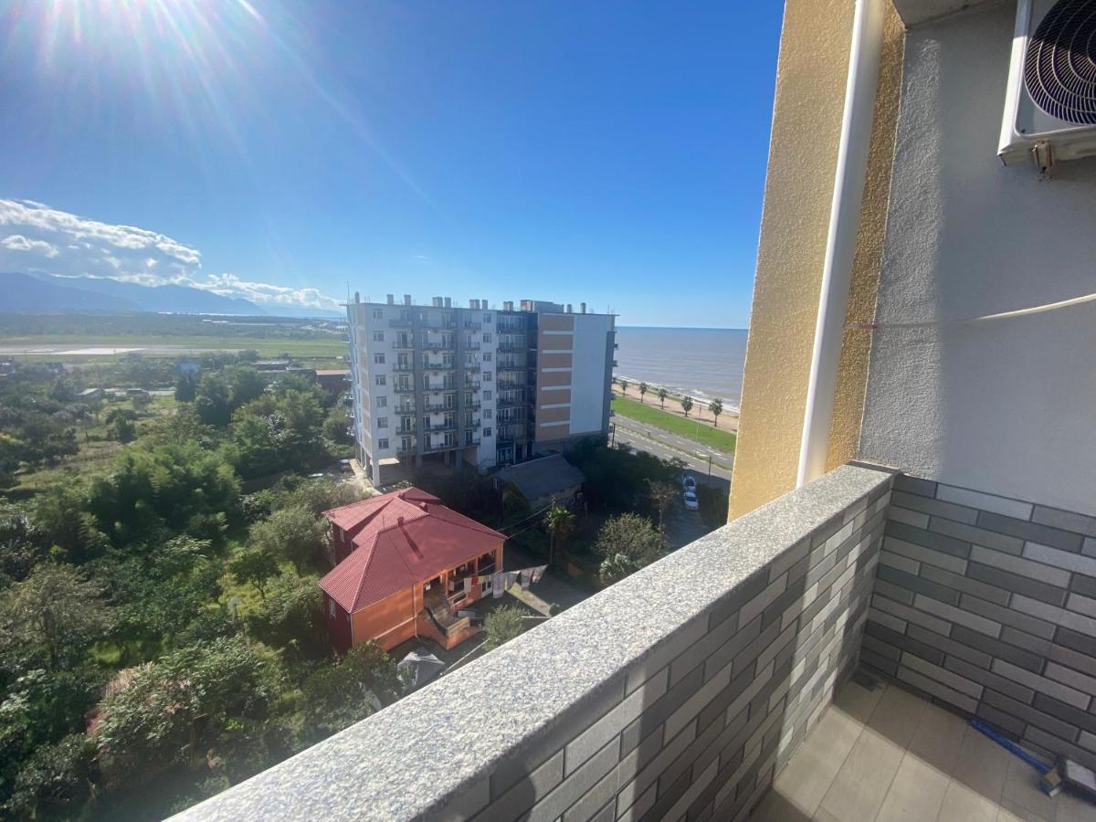 Jasmine Apartment In New Bulvar Batumi Ngoại thất bức ảnh