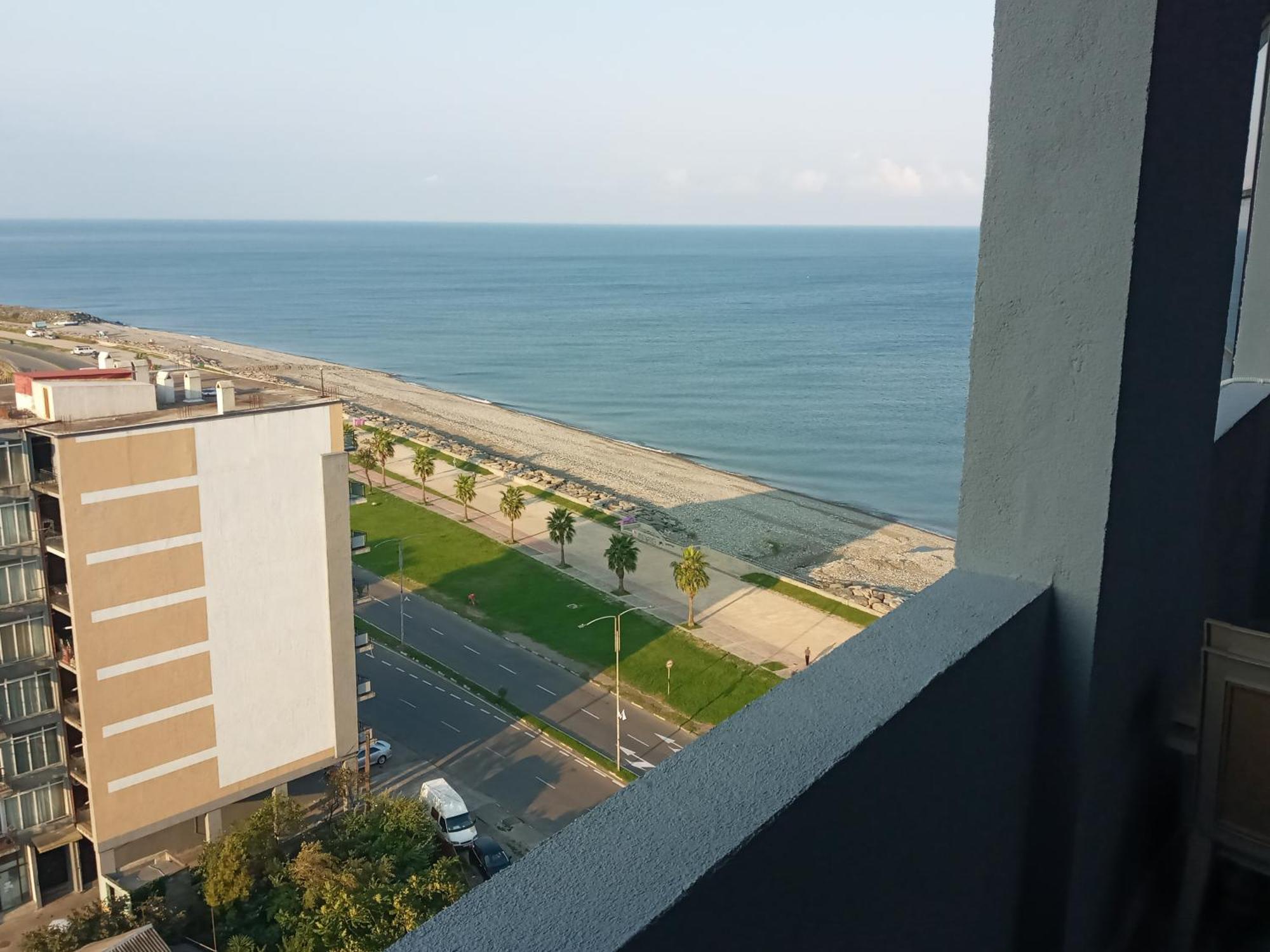 Jasmine Apartment In New Bulvar Batumi Ngoại thất bức ảnh