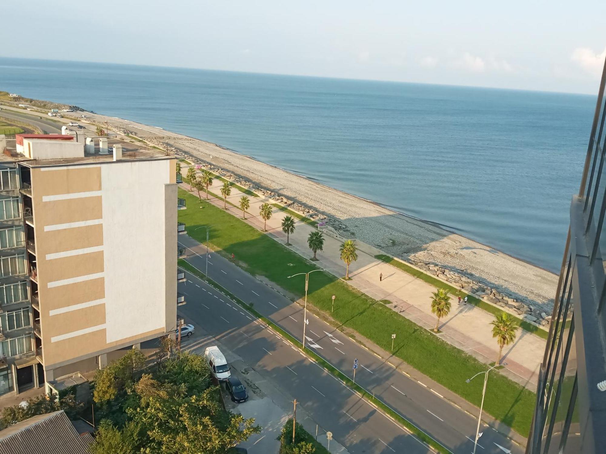Jasmine Apartment In New Bulvar Batumi Ngoại thất bức ảnh